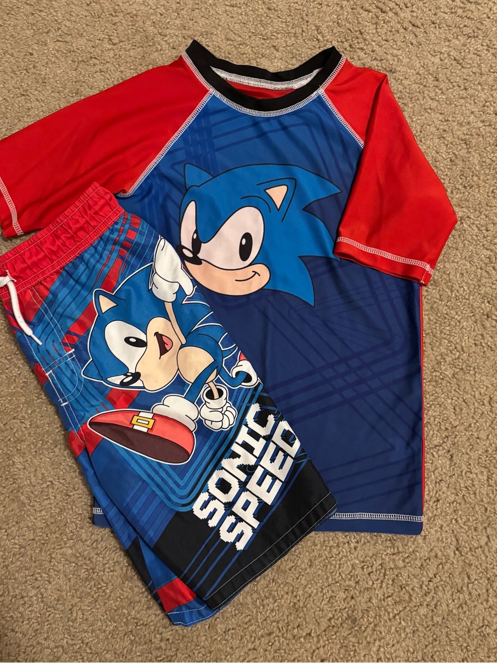 Sonic the Hedgehog Kids' Blue & Red Swim Trunks Set - Rash Guard and Shorts